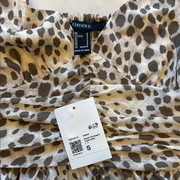 NWT Forever 21 Beige and Black Leopard Print Ruffle Hem Cami - Picture 3 of 4